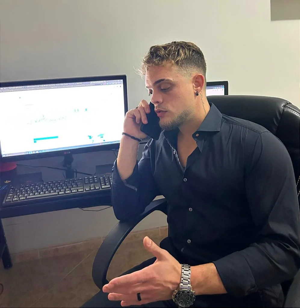 Consultor SEO para Diseño Web y Posicionamiento Local en Málaga en analizando resultados de posicionamiento web para negocios locales – Rubén DC